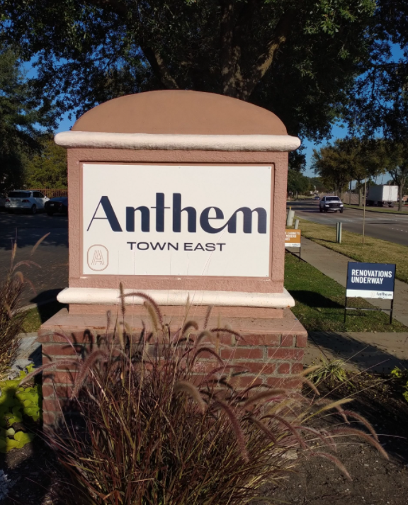 Anthem Town East Monument Sign